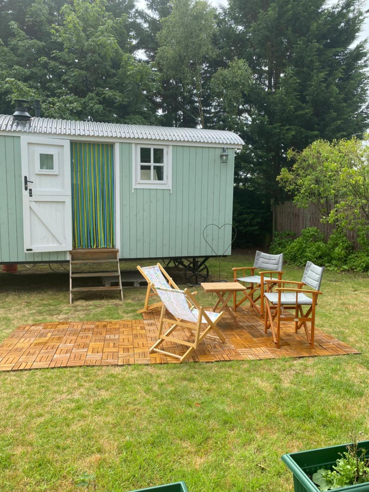 Jasmine The Shepherd Hut Woodhall Spa Luaran gambar